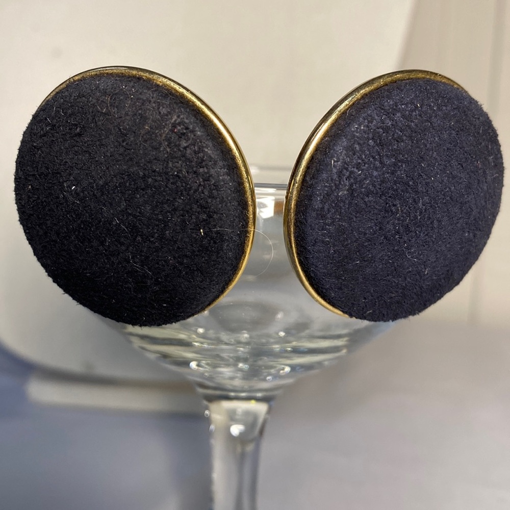 Big Vintage Ellen Designs round raised disc earrings